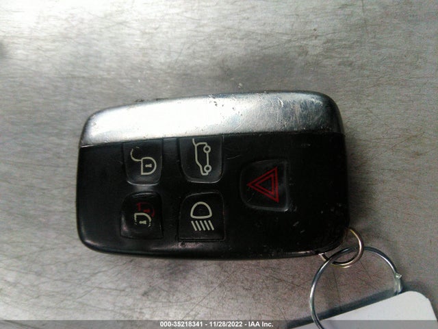 Land Rover LR2 2013 SALFR2BG1DH351554 Image 3