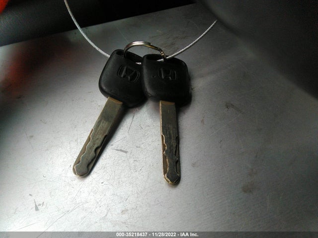 2003 HONDA PILOT EX VIN: 2HKYF18563H513025