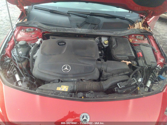 2018 Mercedes-Benz CLA-Class, VIN: WDDSJ4GB3JN557807