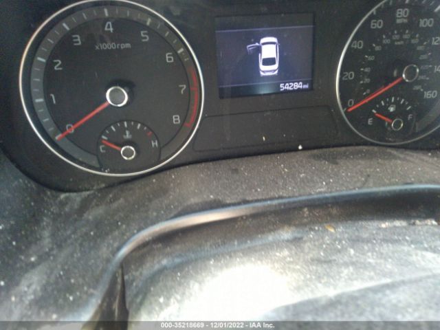 3KPF24AD8KE029317 KIA Forte Lxs