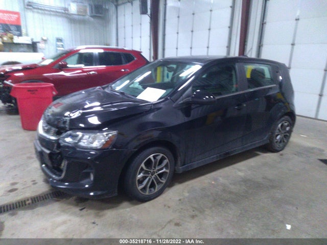 Chevrolet SONIC LT 2018 1G1JD6SH0J4104960 Image 2