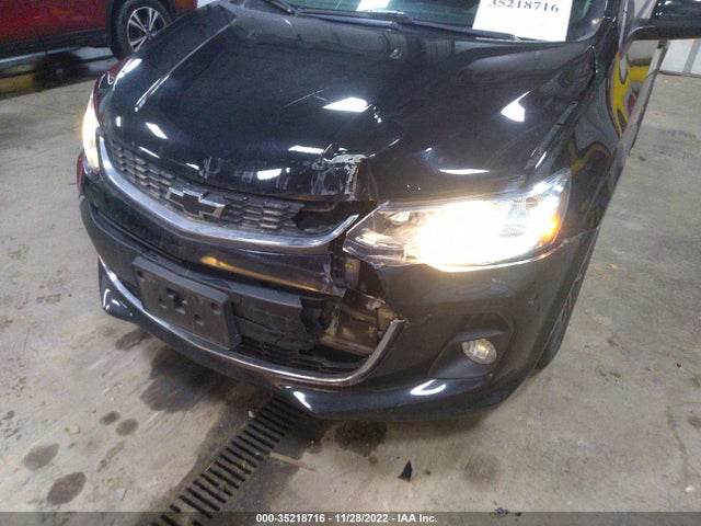 Chevrolet SONIC LT 2018 1G1JD6SH0J4104960 Image 8