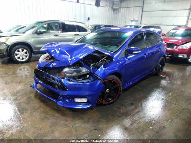2015 Ford Focus, VIN: 1FADP3L95FL295652
