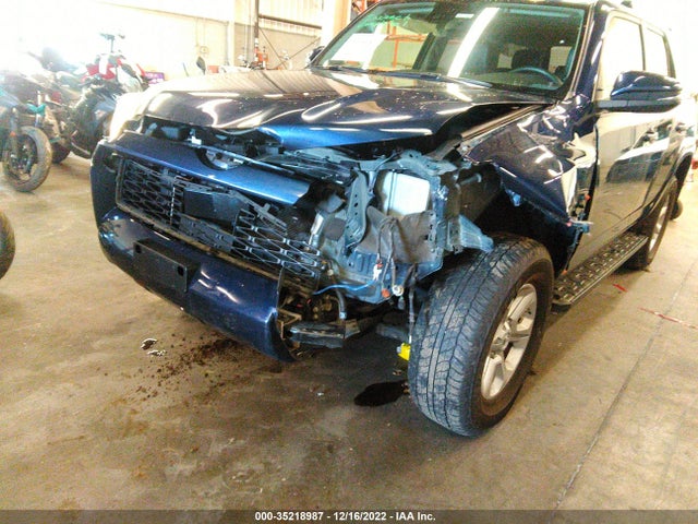 Toyota 4RUNNER SR5 2020 JTEBU5JR4L5795855 Image 8