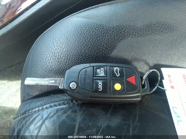 YV4952CZ9E1693065 Volvo XC90