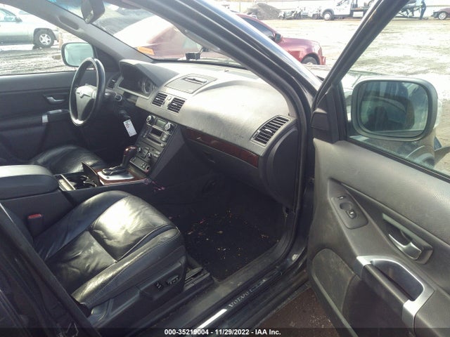 YV4952CZ9E1693065 Volvo XC90