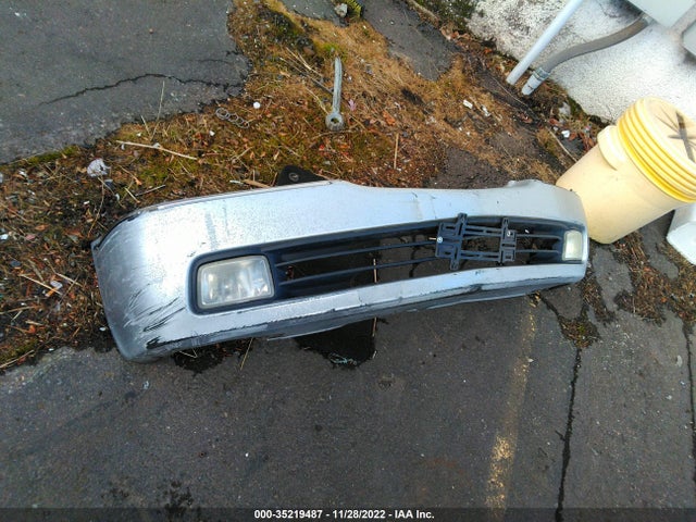 Acura RL 2002 JH4KA96592C004593 Image 4