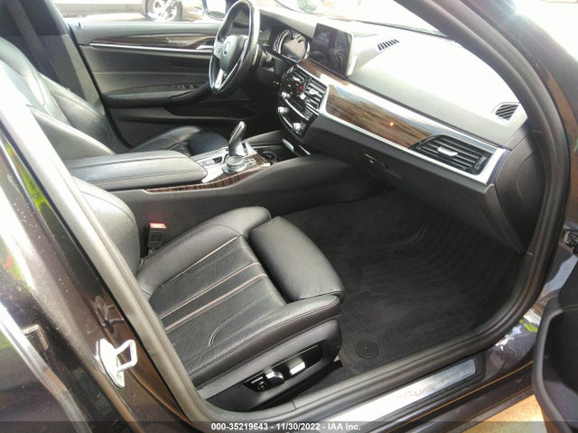 2017 BMW 5 Series, VIN: WBAJE7C37HG888184