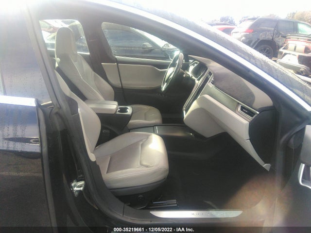 2016 Tesla Model S, VIN: 5YJSA1E14GF143056