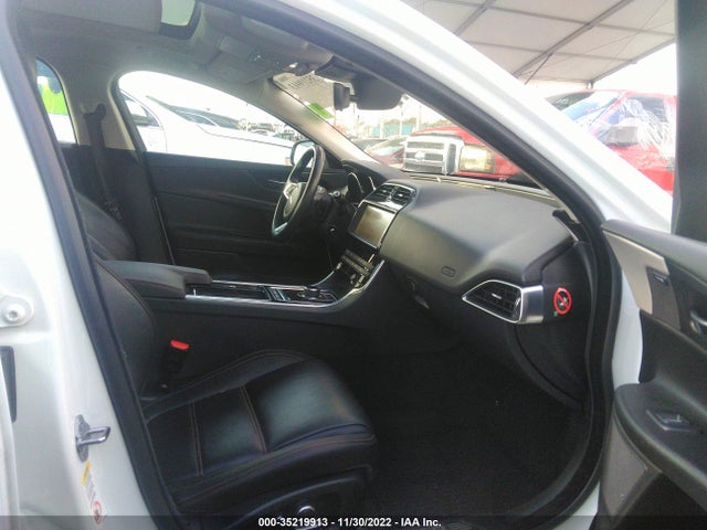 2019 Jaguar XE, VIN: SAJAE4FX2KCP46762
