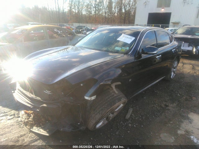 2017 Infiniti Q70, VIN: JN1BY1PRXHM210575