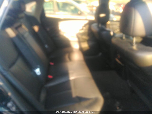 2017 Infiniti Q70, VIN: JN1BY1PRXHM210575