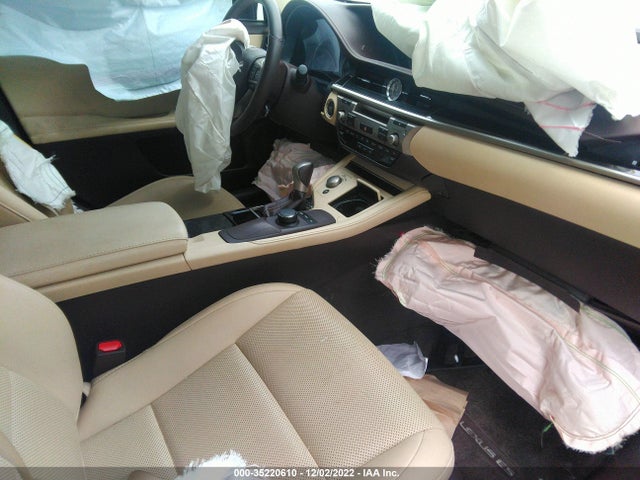 58ABK1GG9HU073033 Lexus ES