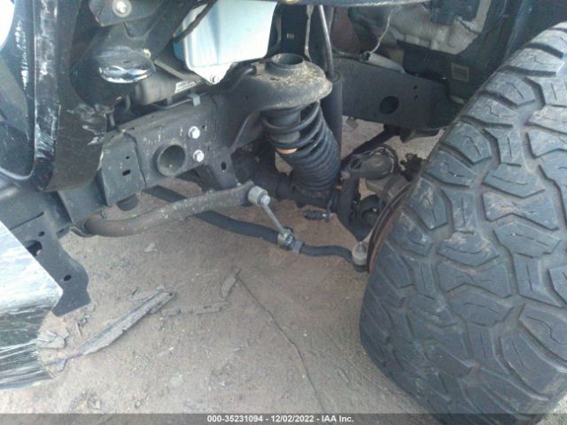 1C4HJXEG5KW573152 Jeep Wrangler Unlimited Sahara