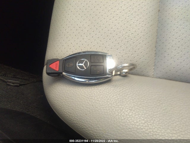 2011 MERCEDES-BENZ C-CLASS C 300 VIN: WDDGF8BBXBR156514