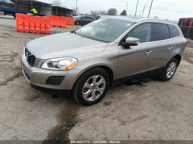 Volvo Xc60 3.2l 2013 YV4952DZ4D2389505 Image 2