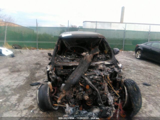 SALGS2FE2HA329417 Land Rover Range Rover