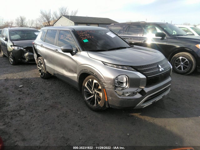 2022 Mitsubishi Outlander, VIN: JA4J3UA85NZ009197