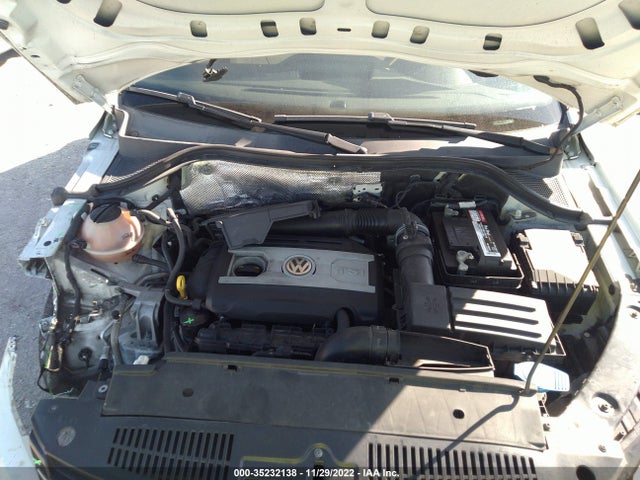 2016 VOLKSWAGEN TIGUAN S VIN: WVGAV7AX0GW509387