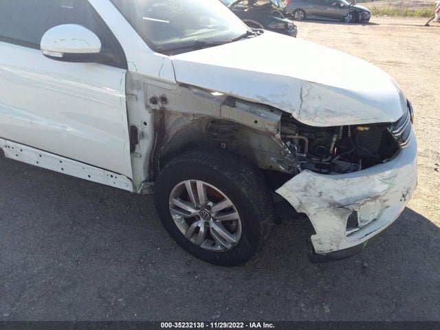 2016 VOLKSWAGEN TIGUAN S VIN: WVGAV7AX0GW509387