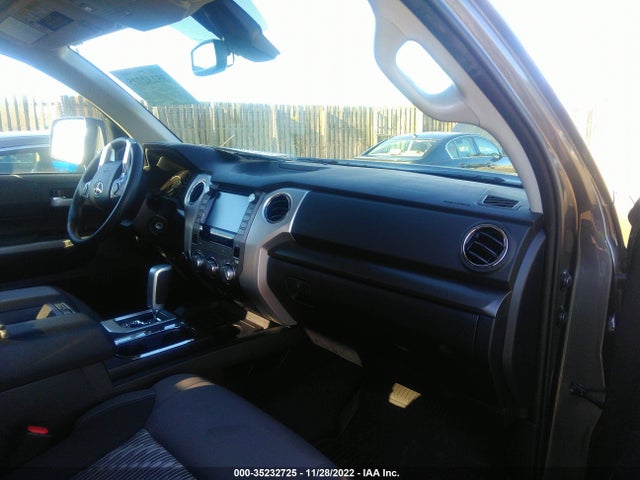 2021 Toyota Tundra, VIN: 5TFUY5F17MX045358