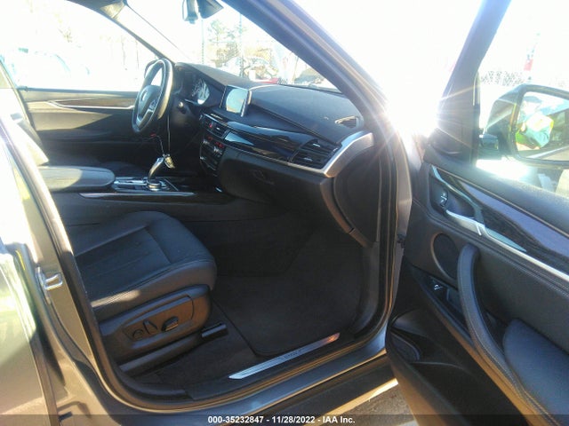 2017 BMW X5, VIN: 5UXKR2C3XH0X04779