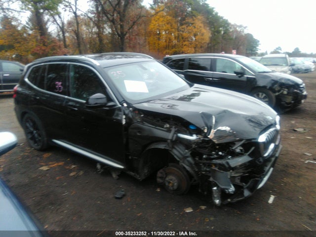 2018 BMW X3, VIN: 5UXTR9C53JLD67636