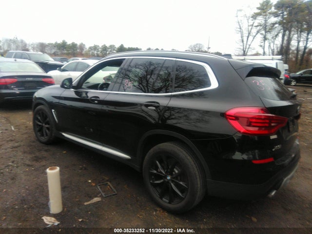 2018 BMW X3, VIN: 5UXTR9C53JLD67636