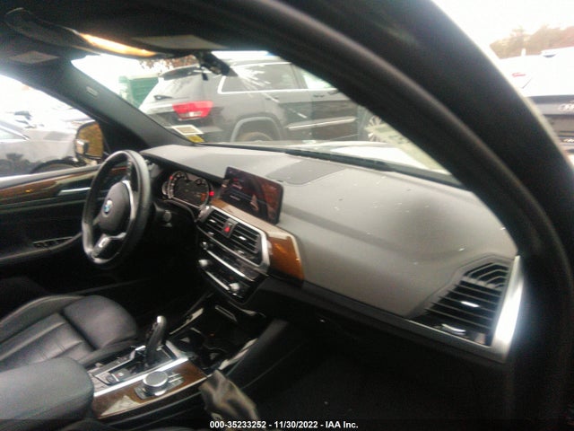 2018 BMW X3, VIN: 5UXTR9C53JLD67636