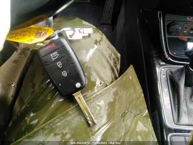 5XYKTCA63FG572414 KIA SORENTO LX