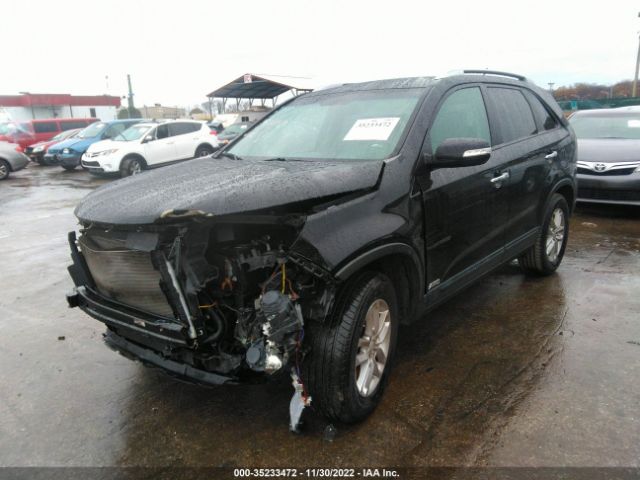 5XYKTCA63FG572414 KIA SORENTO LX