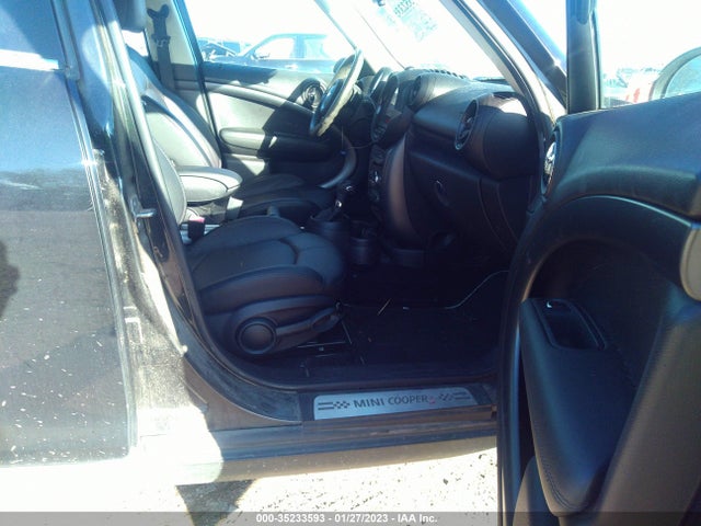 WMWZC5C58EWP37452 Mini COOPER COUNTRYMAN