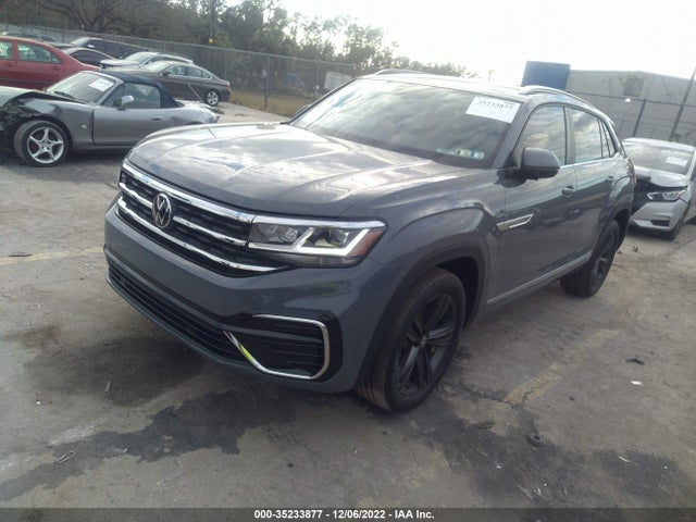 2021 Volkswagen Atlas, VIN: 1V2RE2CA3MC212483