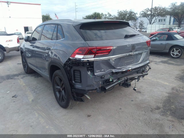 2021 Volkswagen Atlas, VIN: 1V2RE2CA3MC212483