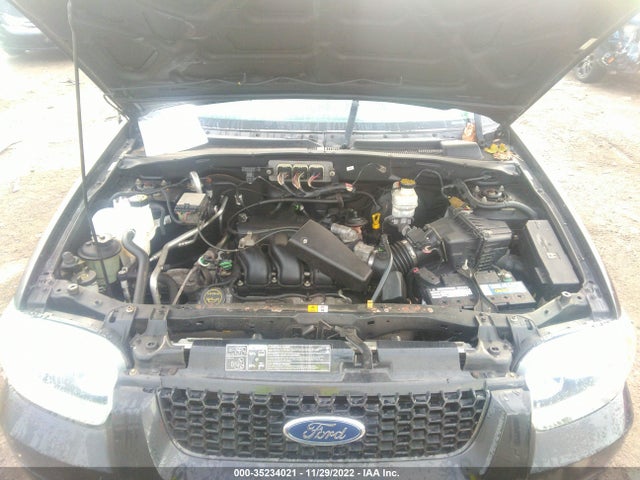 2007 FORD ESCAPE XLT VIN: 1FMYU93127KB52288