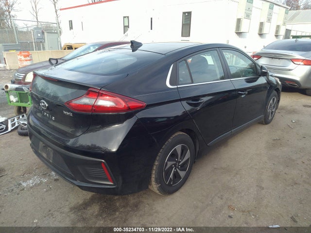 2017 HYUNDAI IONIQ HYBRID SEL VIN: KMHC75LCXHU039724