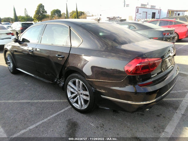 1VWLA7A34KC004773 Volkswagen Passat 2.0t Wolfsburg Edition