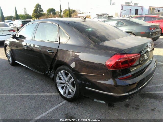 1VWLA7A34KC004773 Volkswagen Passat 2.0t Wolfsburg Edition