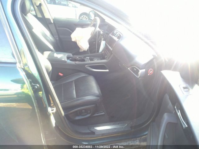 SADCL2BNXHA490658 Jaguar F-pace 20d R-sport