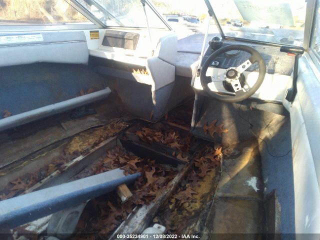 1986 BAYLINER CAPRI VIN: 00000000000000000