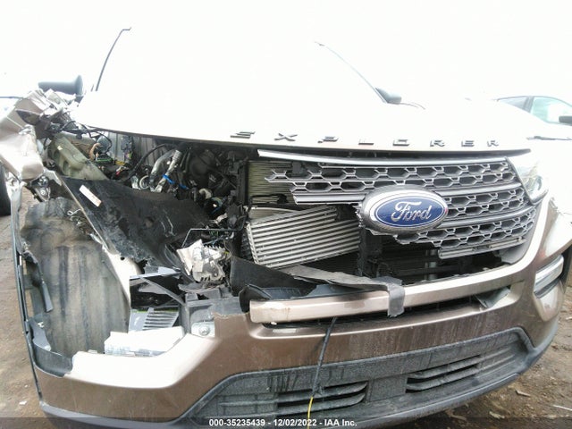 2021 Ford Explorer, VIN: 1FMSK8DH2MGA29784