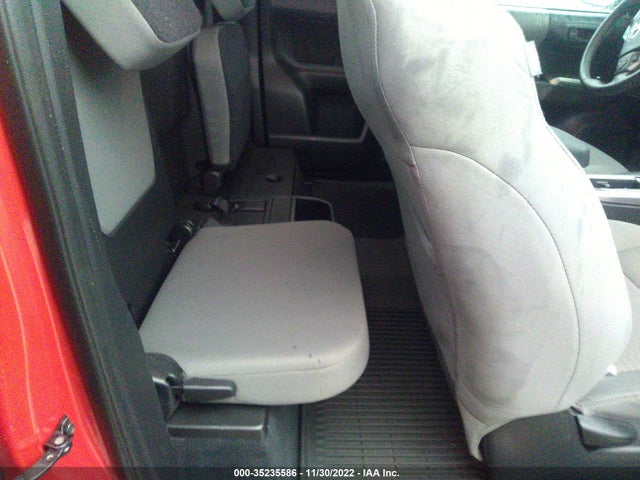 2016 Toyota Tacoma, VIN: 5TFSX5EN8GX040883
