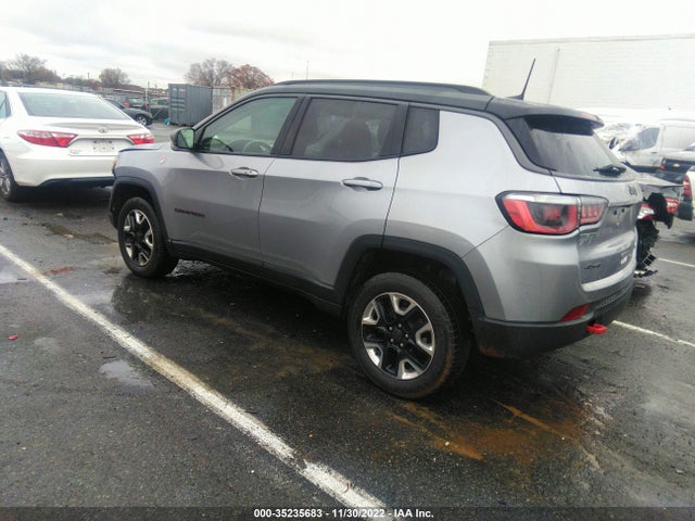 2018 Jeep Compass, VIN: 3C4NJDDB9JT187507
