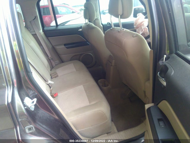 1C4NJPBA2GD575219 Jeep Patriot Sport
