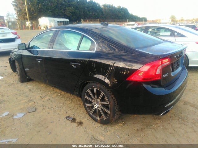 2017 Volvo S60, VIN: LYV402HK3HB132784