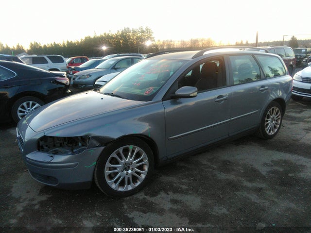 YV1MW382552046176 Volvo V50
