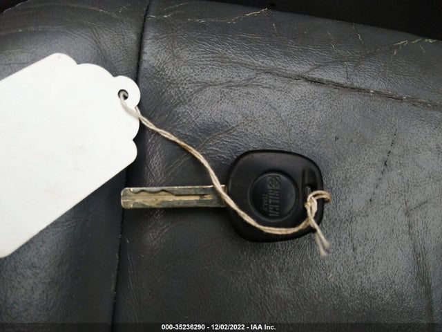 Lexus RX 2000 JT6HF10U8Y0147972 Image 3