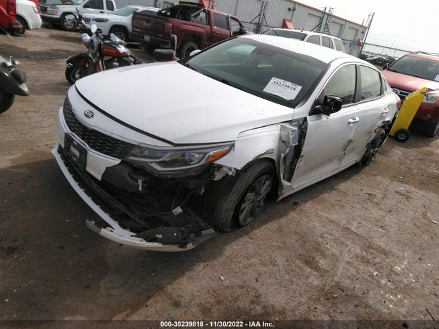 2019 Kia Optima, VIN: 5XXGT4L38KG293960