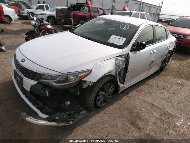 2019 Kia Optima, VIN: 5XXGT4L38KG293960