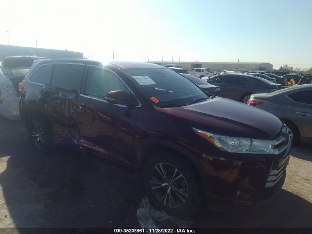 2018 Toyota Highlander, VIN: 5TDZARFH0JS033696